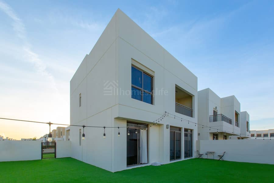 位于城市广场，纳西姆联排别墅 4 卧室的联排别墅 2375000 AED - 6761132