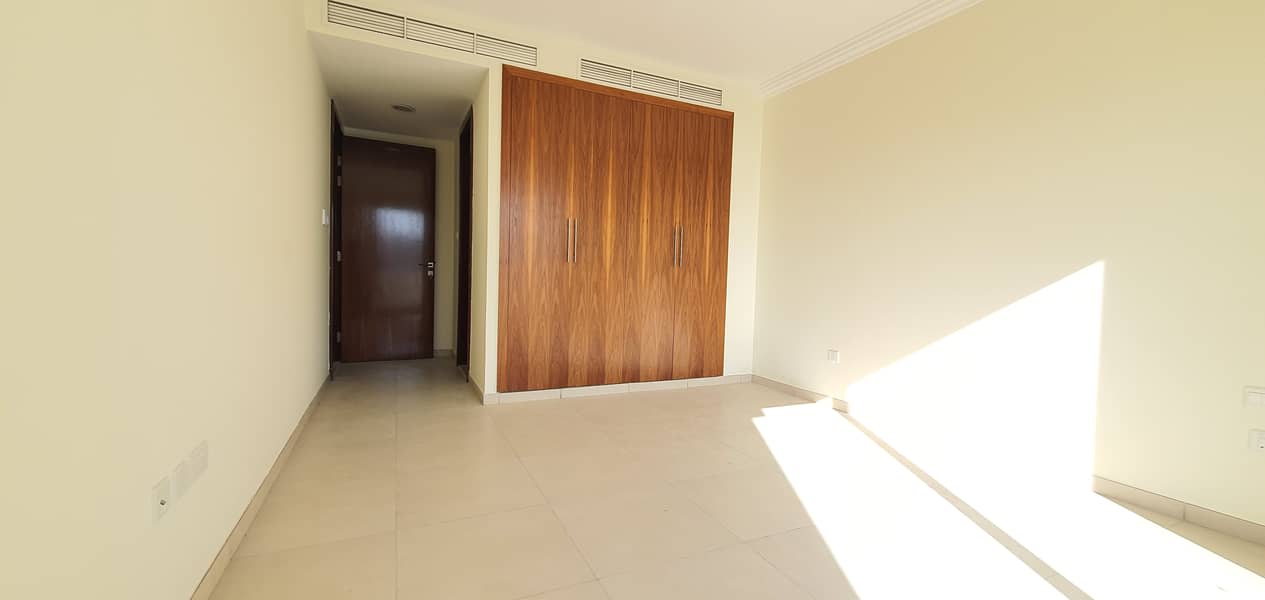 12 Cheque Payments Huge Size 2 Bed Hall With Balcony Wardrobe 1350 Sq. ft in Ras Al khor Dubai