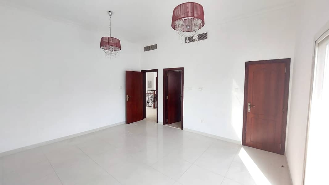Spacious 5BR with all attached bath villas for rent in Barsha 1. Rent 300K