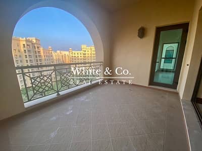 2 Bedroom Flat for Sale in Palm Jumeirah, Dubai - High Floor | Full Park View | Vacant Jan