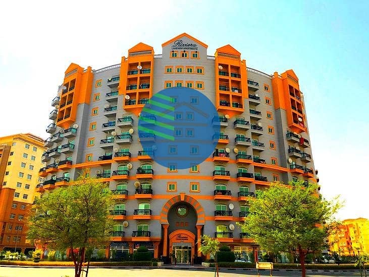 شقة في المدينة العالمية 1 غرفة 385000 درهم - 6745424