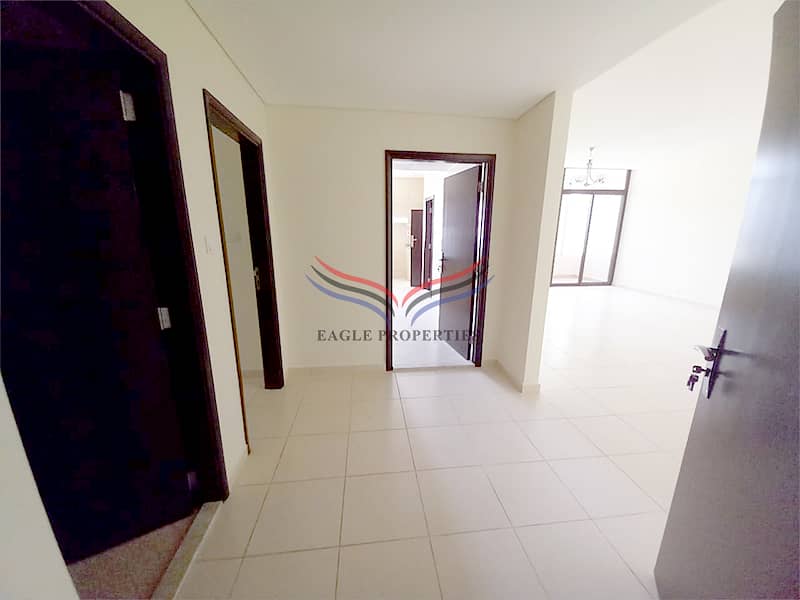 Квартира в Аль Джафилия, 3 cпальни, 77399 AED - 6764107