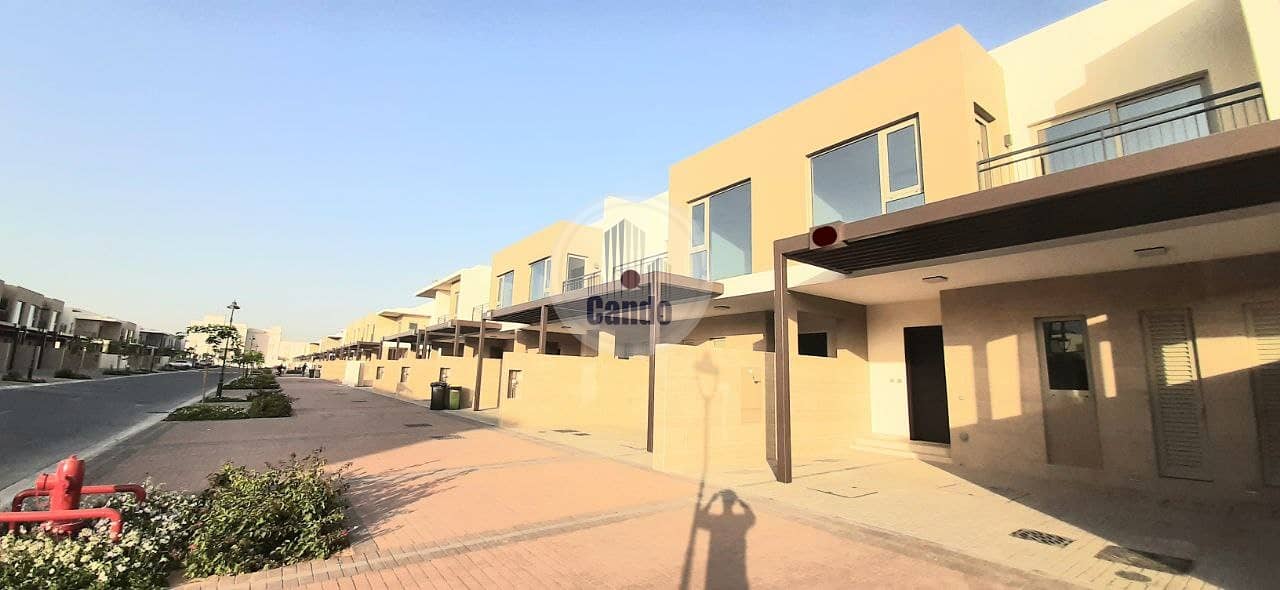 Corner | Single Row | Near to the Pool | 4 Plus Maid Corner | Single Row | Near to the Pool | 4 Plus Maid