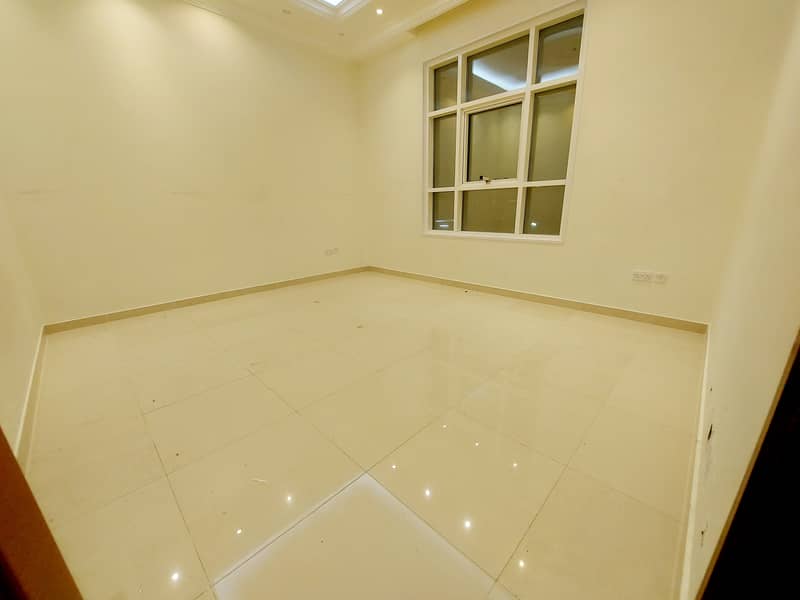 Квартира в Аль Шамха, 20000 AED - 6767215