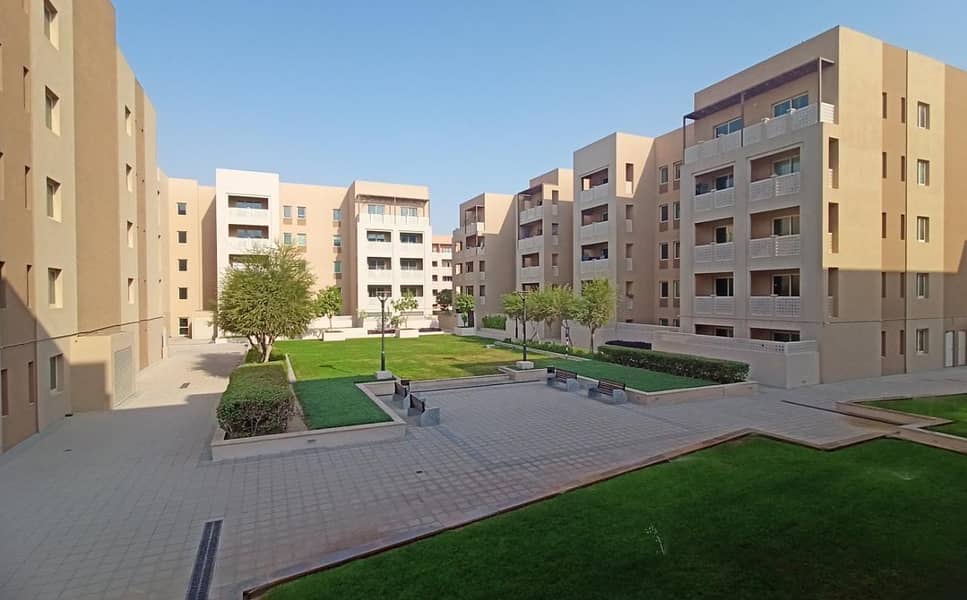 位于迪拜海滨区，巴德拉社区 的公寓 235000 AED - 6496867