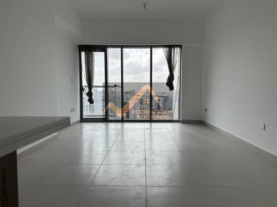 2 Bedroom Flat for Rent in Dubai Science Park, Dubai - 2 Bedroom| Maid’s Room| Laundry Room| Large Connected Balcony