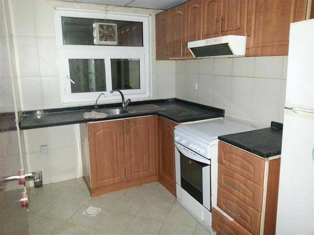 MONTHLY PAYMENT 2 B H K With  Central A. C Full Family Building Rent 30 k
