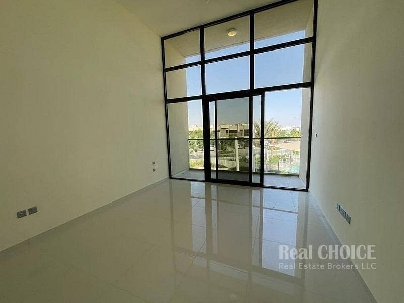 Single Row | R3-M Type 5BR | Ready To Move in