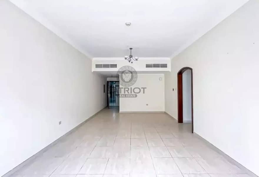 Spacious 1BHK I Prime Location I Limited Time Offer | fo family|