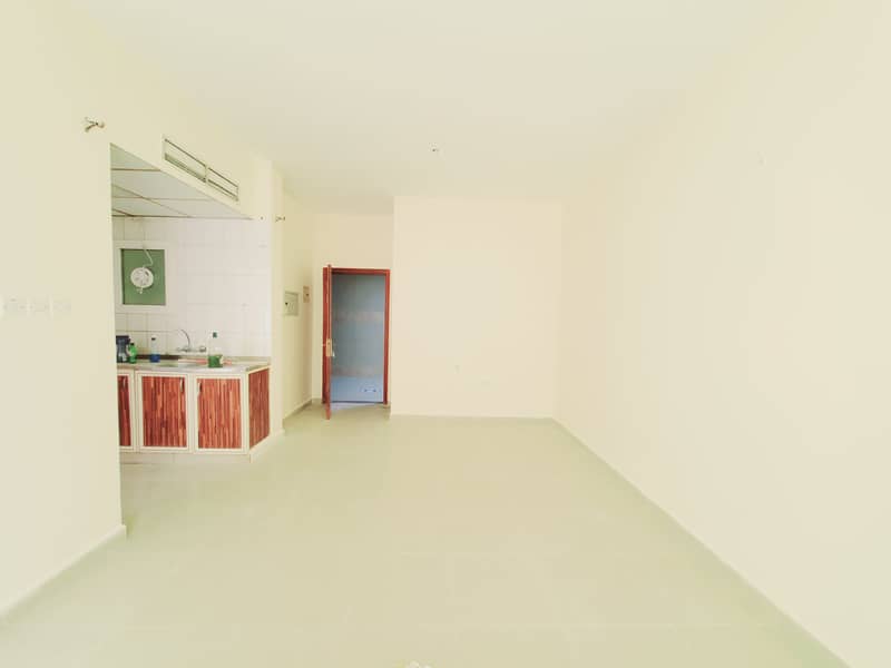 Spacious Layout Stunning Studio Apartment with separate kitchen central Ac just 14k for family