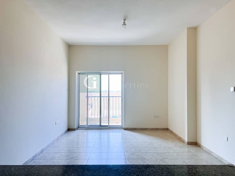 Spacious | Fitted Kitchen | Prime Location