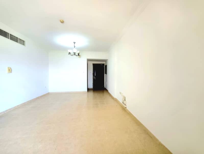 Next To Al Mulla Plaza 3Bed+Laundry__Store Room Behind Ahli Club