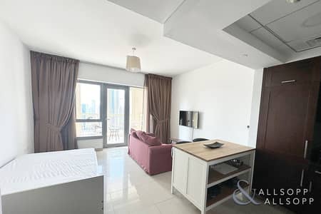 Studio for Rent in Downtown Dubai, Dubai - Fully Furnished | Studio | Available Now