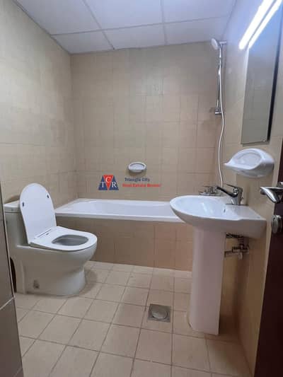 Property type : One Bed Room Hall