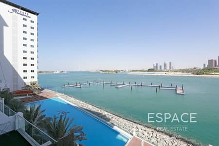 1 Bedroom Flat for Rent in Palm Jumeirah, Dubai - Spacious 1 Bed Beach Access | Sea View