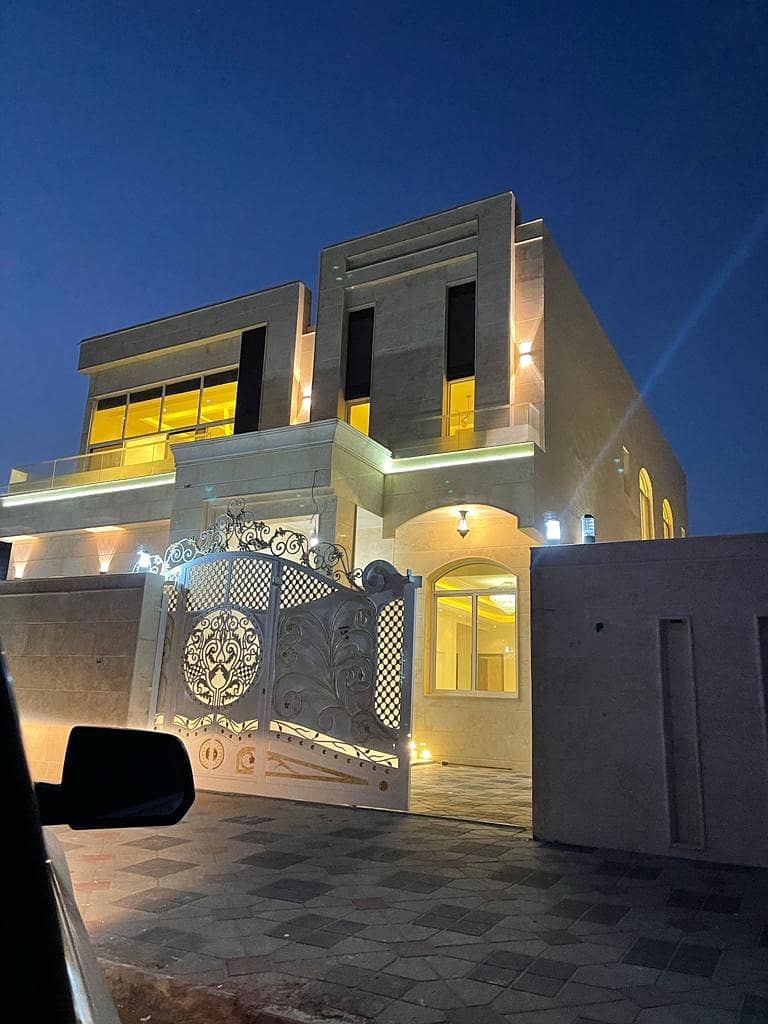 New villa for rent in Al-Alia area