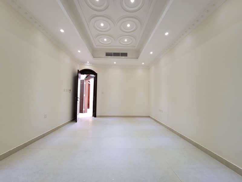 LAVISH AND SPACIOUS 5BHK VILLA IN AL WARQAA 4 BIG MAJLIS + HALL NEAR TO MASJID