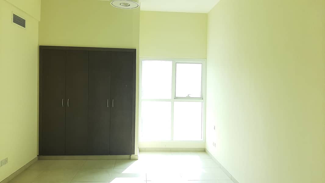 Spacious studio in 30499 AED area 574sqft in 12 cheques for family or single call now