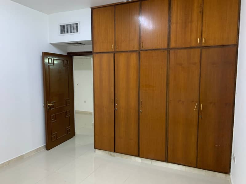 位于阿尔哈立迪耶，阿尔-穆海里中心 1 卧室的公寓 41000 AED - 6770475