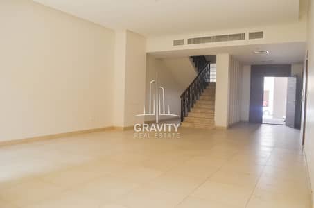 4 Bedroom Townhouse for Sale in Al Raha Golf Gardens, Abu Dhabi - Vacant | Calm and Tranquil Environment