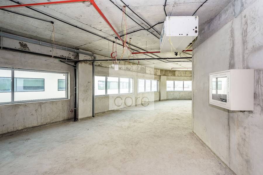 Spacious I Shell and Core I Low Floor Spacious I Shell and Core I Low Floor