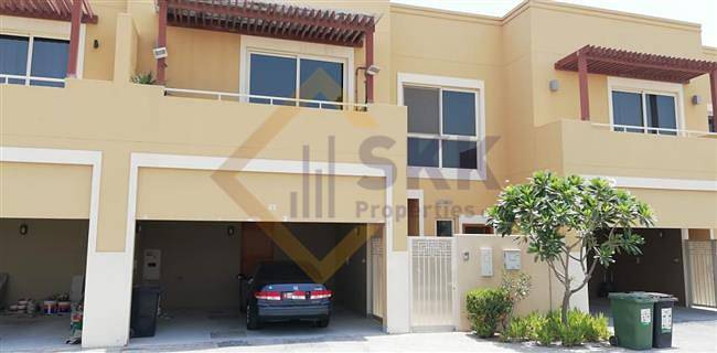 3 BR Townhouse with Garden View For Rent