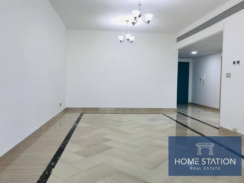 Квартира в Шейх Зайед Роуд，ДХБ Тауэр, 2 cпальни, 95000 AED - 6777556