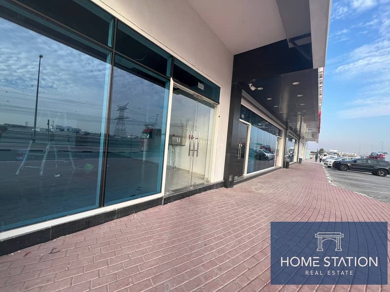 SHOWROOM WITH 6 PAYMENT | PRIME LOCATION