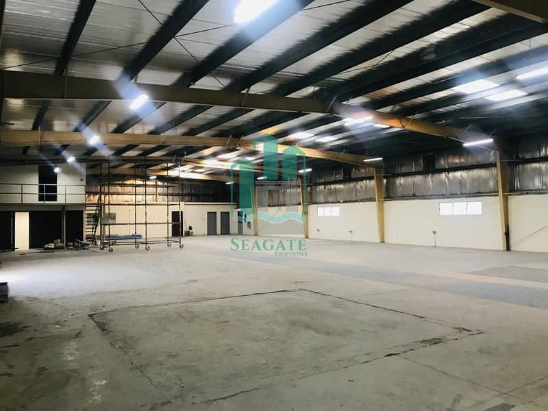 20000 square feet independent warehouse for rent in Ras Al Khor