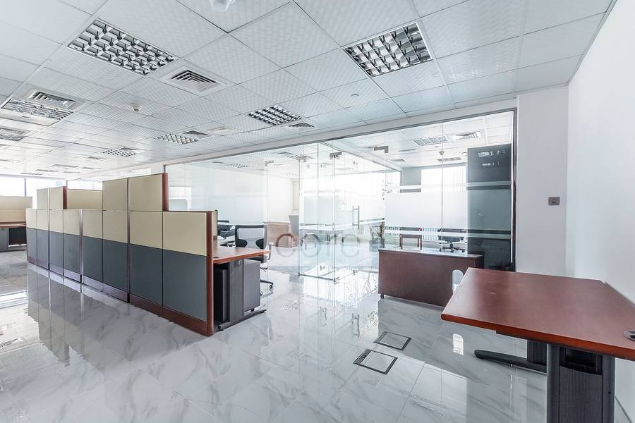 Fitted furnished office l Jumeirah Bay X2