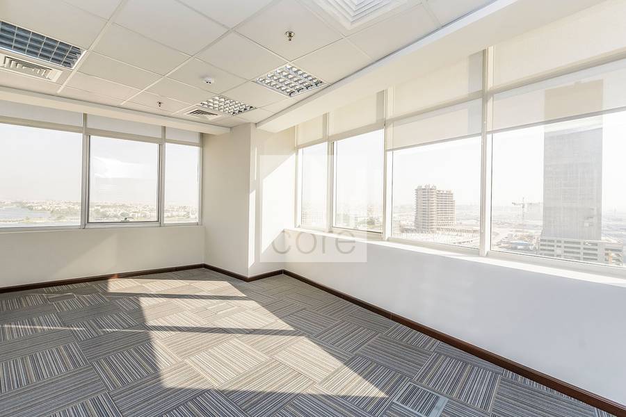 Fitted Office For Rent In Mazaya AA1