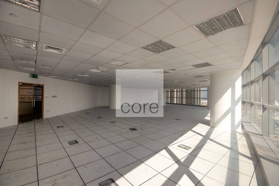 Fitted office w/partitions in Shatha Tower