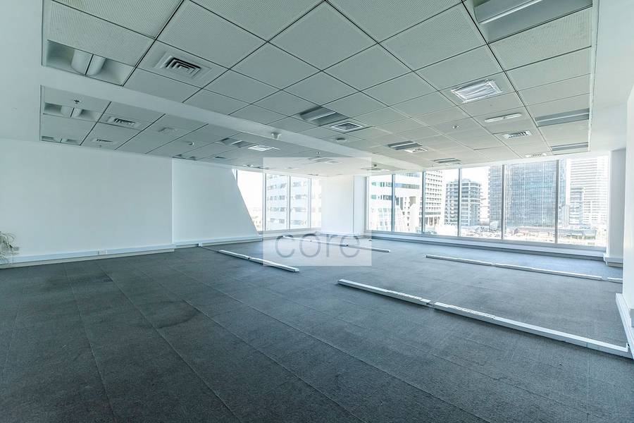 Fully Fitted l Partitioned Corner Office Fully Fitted l Partitioned Corner Office