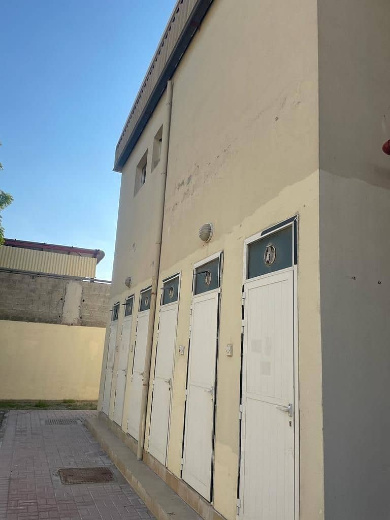 78 labor rooms only 500 per month available for rent in Al jurf industrial area 2 Ajman