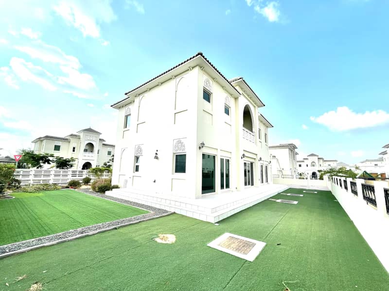 Quortaj Style | 5BR with Garden | Huge Plot Size