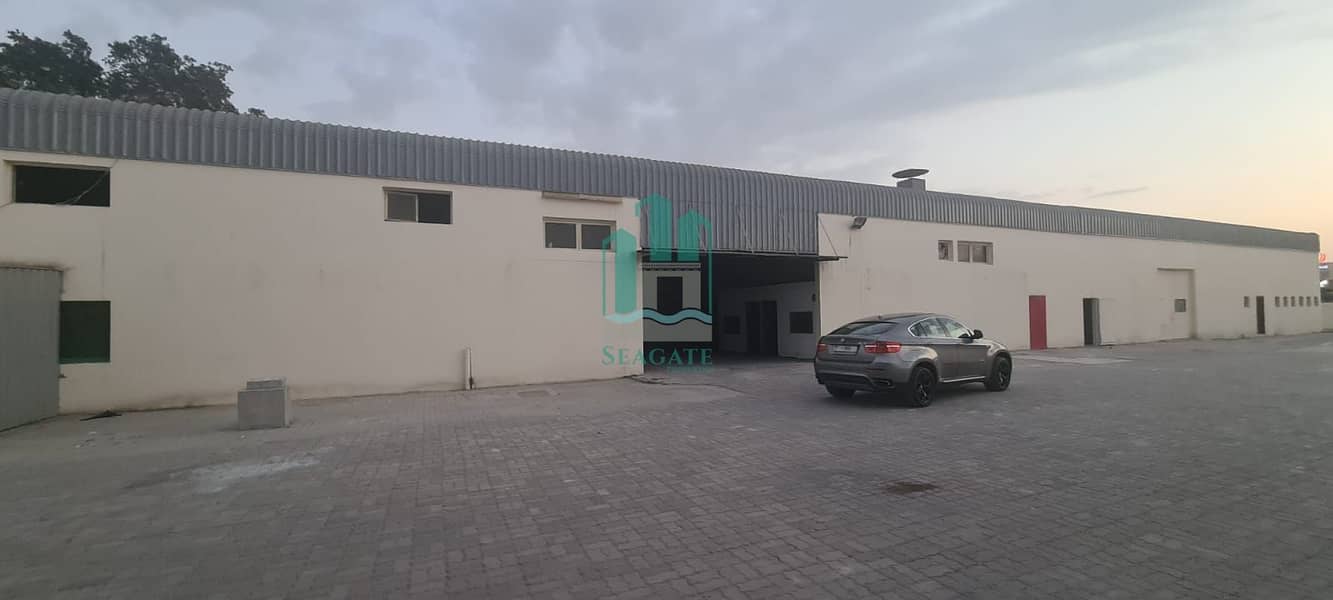 50000 square feet warehouse for rent