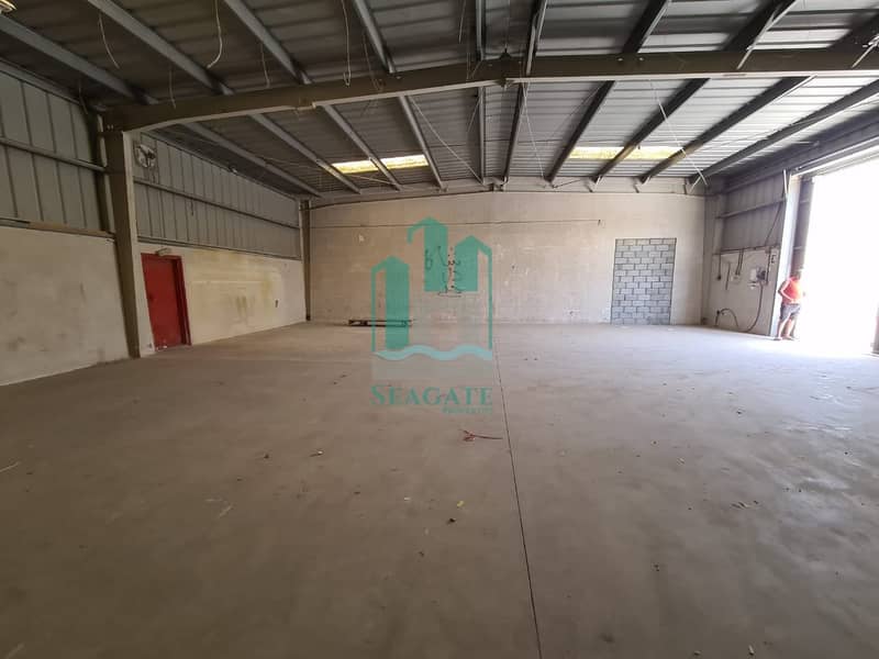 40000 square feet warehouse for sale in Al Qusais Industrial 4