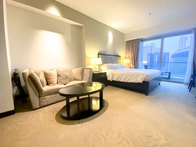 位于迪拜码头，迪拜谦恭海滨酒店（购物中心酒店） 的公寓 1350000 AED - 6120337