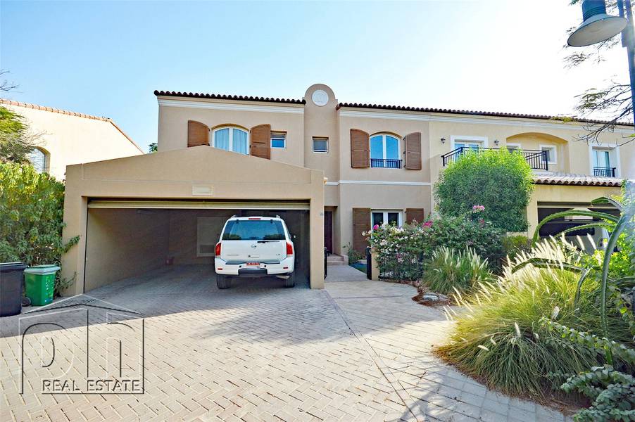 Close to the pool | Very Well Maintained
