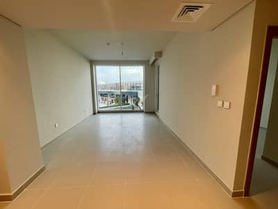 1BR | POOL VIEW | LOWER FLOOR | NEW APARTMENT
