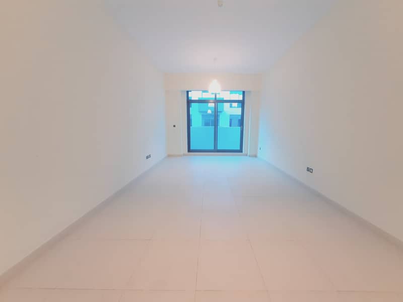 12 Cheques, Luxurious, Spacious 2Bedrooms Unit With All Facilities, Maid Room, 76k/Year