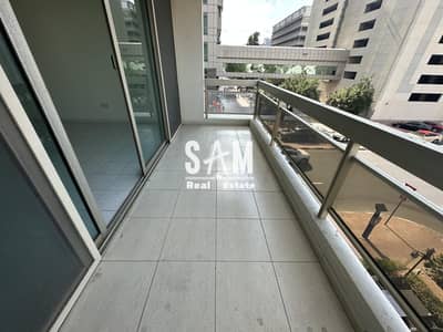 3 Bedroom Flat for Rent in Sheikh Zayed Road, Dubai - Chiller Free | Refurbished 3BR | SZR view Balcony | Next to Metro