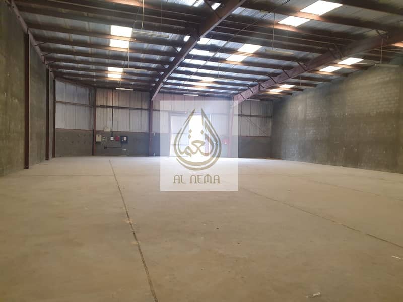 8400 Sq Ft @ 22 Per sq Ft Commercial Insulated Warehouse in DIP 1)