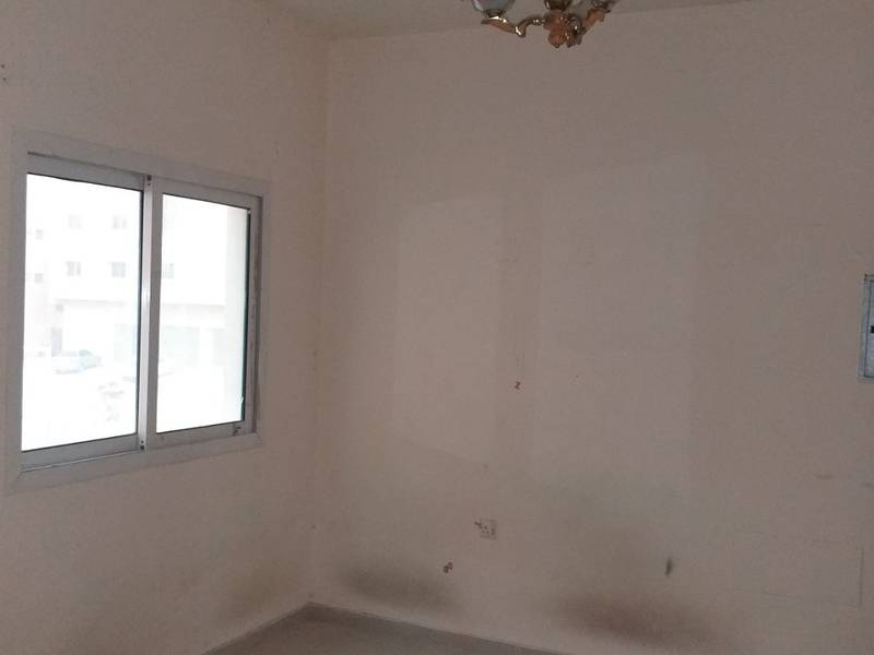 Spacious studio&#039;s starting rent 14k,16k,18k in muwaileh area