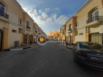 فیلا 4 غرف نوم للايجار في مدينة محمد بن زايد، أبوظبي - فیلا في مدينة محمد بن زايد 4 غرف 120000 درهم - 6782243