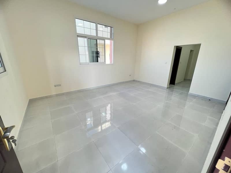 Wonderful studio, huge area, in a new villa, in Mohammed bin Zayed City, close to the market, monthly 2700