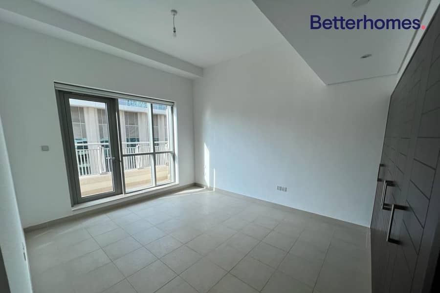 Unfurnished Large living | Vacant | Burj View