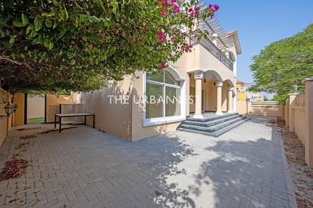 4 Bedroom Villa for Sale in The Villa, Dubai - Bright Vaastu compliant | 4BR Custom Villa |Garden