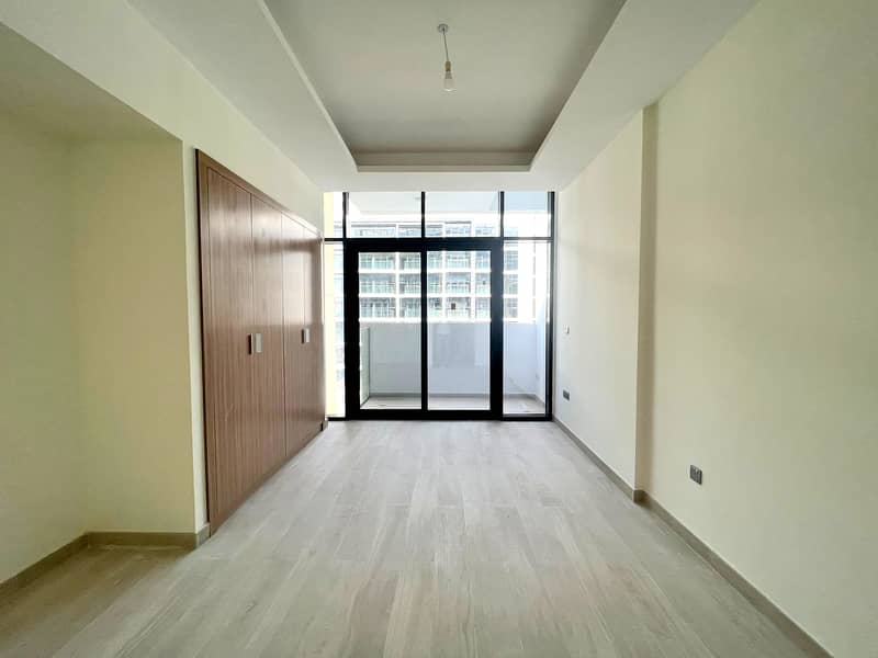 Premium Quality Brand New Studio With Kitchen Appliances