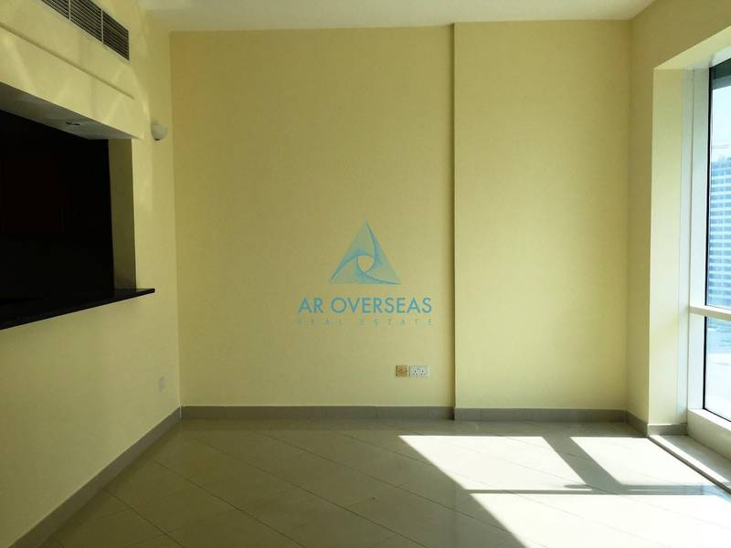 Partial Canal Facing 1 BHK Apart in Hub Canal 1 Partial Canal Facing 1 BHK Apart in Hub Canal 1